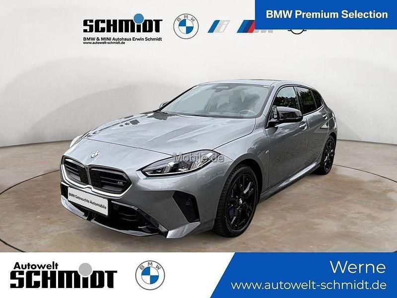 Grau Gebraucht 2024 BMW M135 Performance Kleinwagen | 45.790 € (Teuer) - Bild 1/3