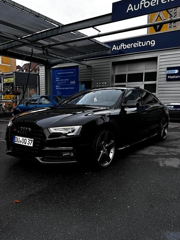 Schwarz Gebraucht 2012 Audi S5 Limousine | 13.000 € - Bild 1/4