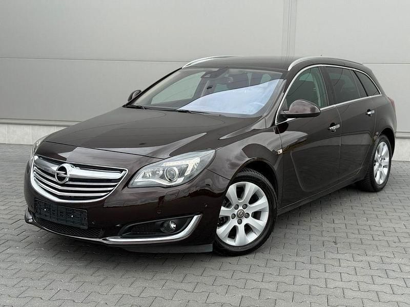 Braun Gebraucht 2015 Opel Insignia Innovation Kombi | 8.990 € (Fairer Preis) - Bild 1/4