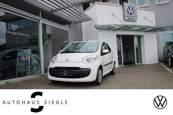 Weiss Gebraucht 2007 Citroën C1 Style Kleinwagen | 2.490 € (Fairer Preis) - Bild 1/4