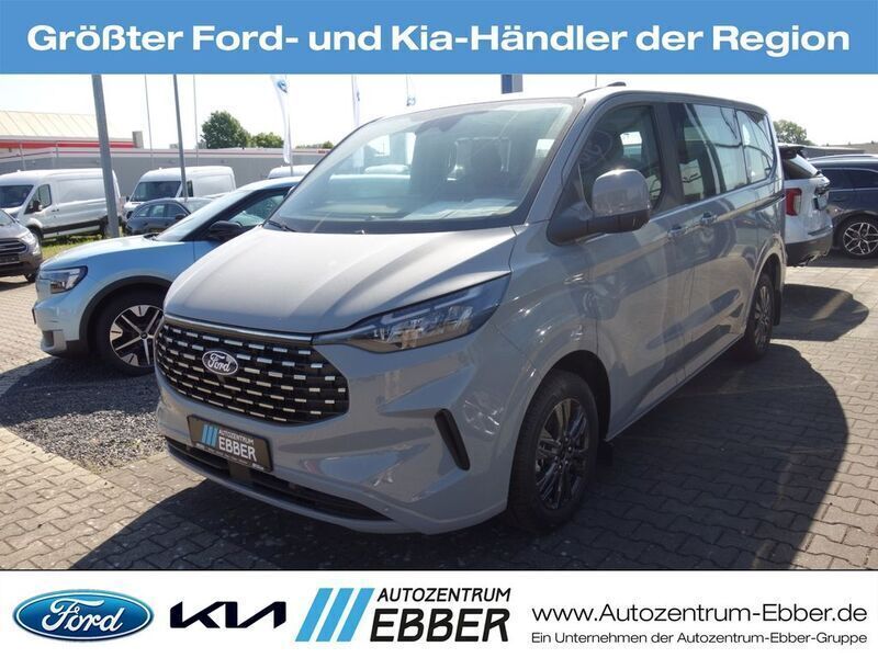 Grau Neu 2025 Ford Tourneo Custom Titanium Van / Kleinbus | 63.996 € (Teuer) - Bild 1/1