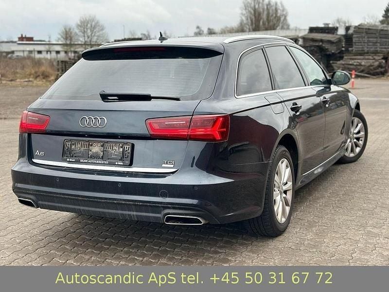 Gebraucht Audi A6 Sport 190 PS (139 kW) 2017 Blau Kombi