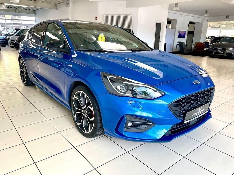 Gebraucht Ford Focus ST-Line 182 PS (133 kW) 2019 Blau Limousine