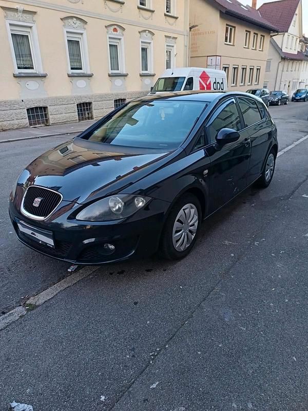 Gebraucht VW Golf VI 125 PS (91 kW) 2010 Schwarz Kleinwagen
