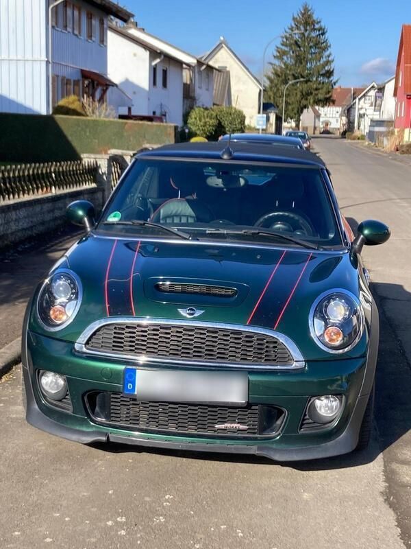 Grün Gebraucht 2014 Mini John Cooper Works Cabriolet Cabrio | 15.500 € (Fairer Preis) - Bild 1/4