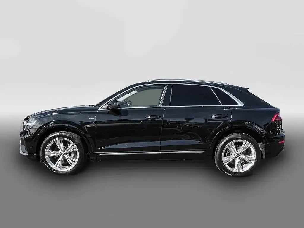 Usata Audi Q8 286 CV (210 kW) 2022 Nero SUV