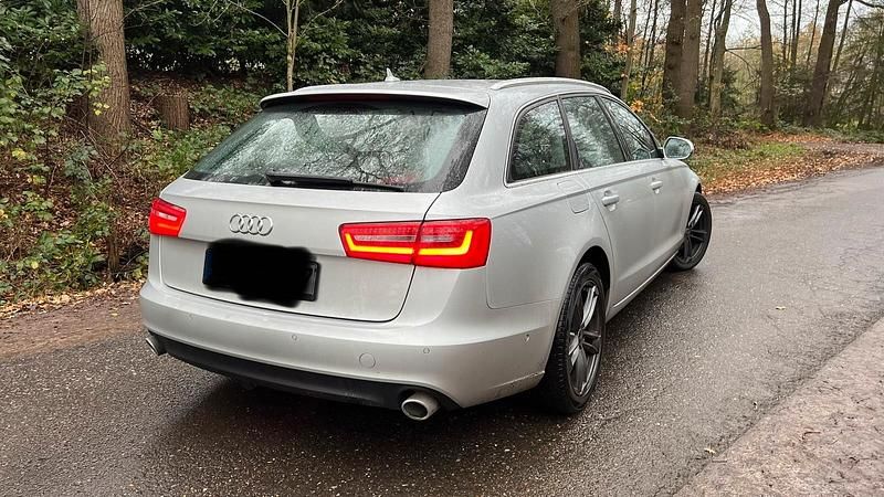 Gebraucht Audi A6 204 PS (150 kW) 2012 Grau Kombi