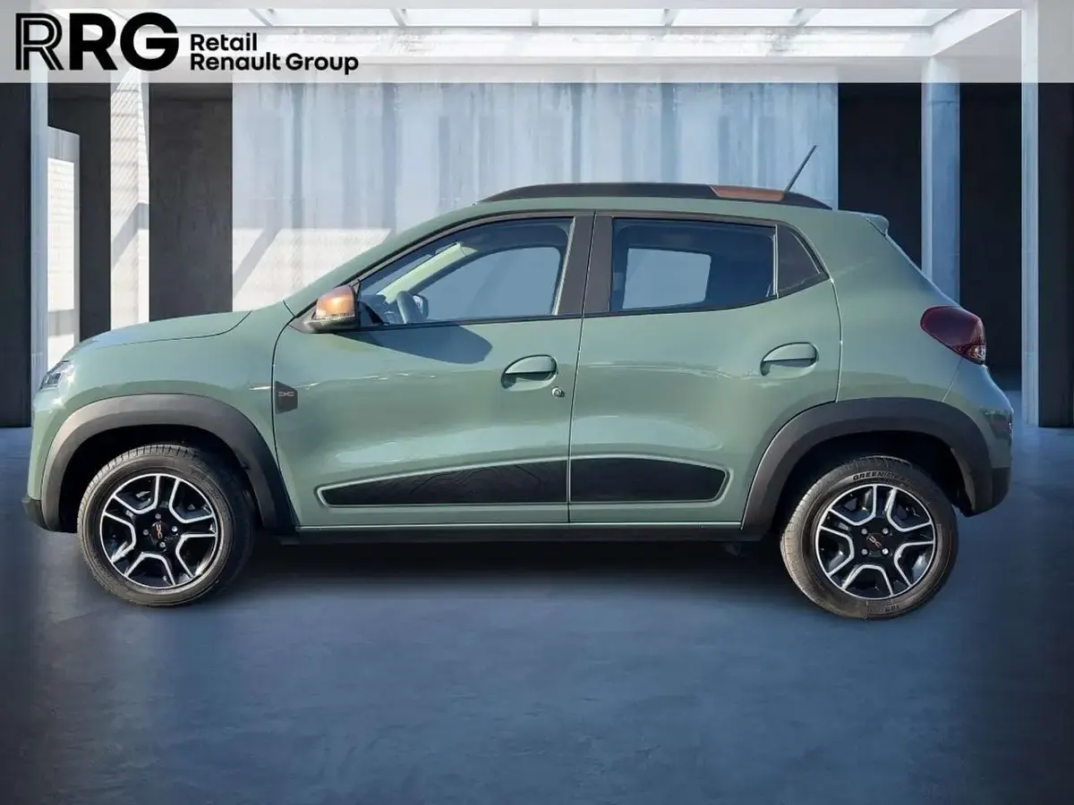 Usado Dacia Spring Extreme 47 kW (65 CV) 2024 Gris Utilitario