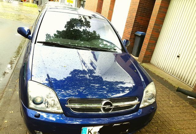 Blau metallic Gebraucht 2004 Opel Vectra Limousine | 2.900 € (Teuer) - Bild 1/4