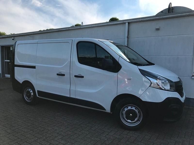 Weiß Gebraucht 2019 Renault Trafic Van | 14.450 € (Guter Preis) - Bild 1/4