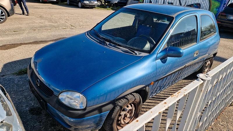 Gebraucht Opel Corsa 65 PS (47 kW) 1999 Kleinwagen