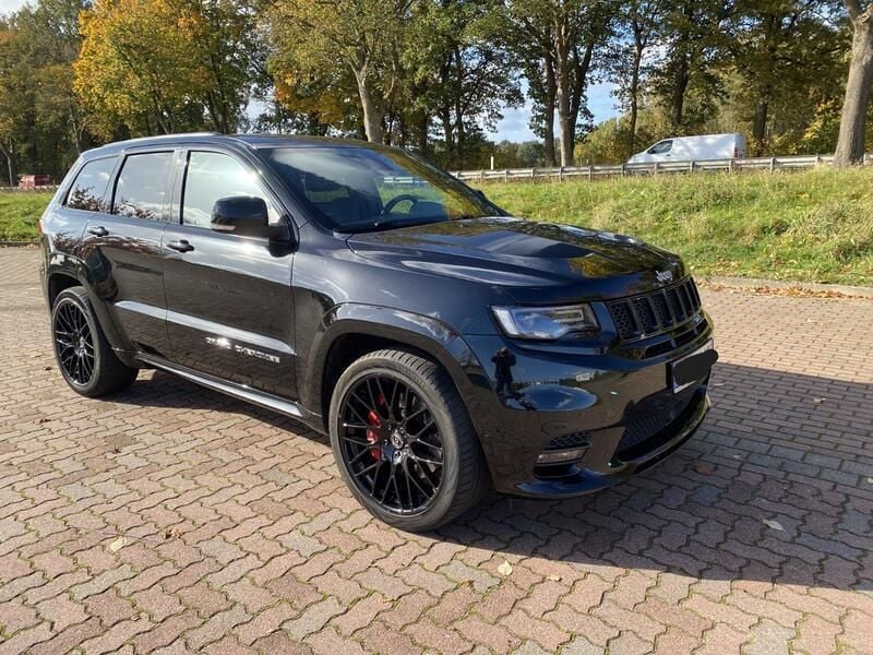 Schwarz Gebraucht 2017 Jeep Grand Cherokee SRT SUV | 37.200 € (Fairer Preis) - Bild 1/4