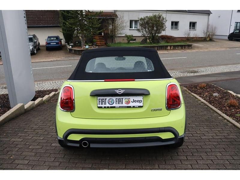 Gebraucht Mini Cooper Cabriolet Classic 136 PS (100 kW) 2021 Gelb Cabrio