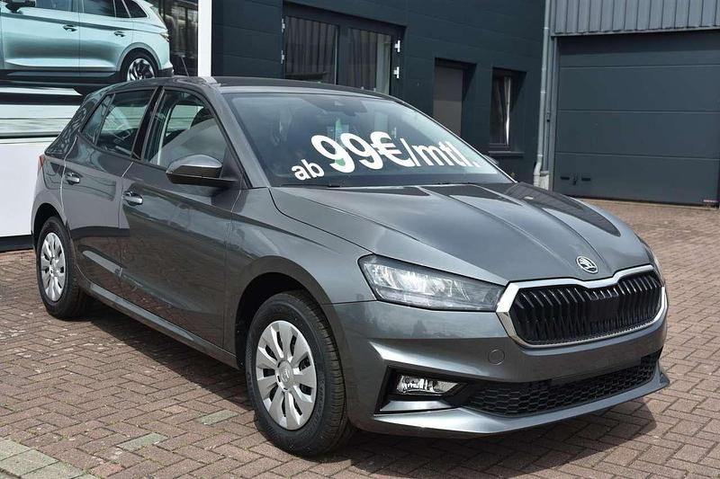 Graphitegrau metallic Gebraucht 2025 Skoda Fabia Limousine | 19.500 € (Fairer Preis) - Bild 1/4