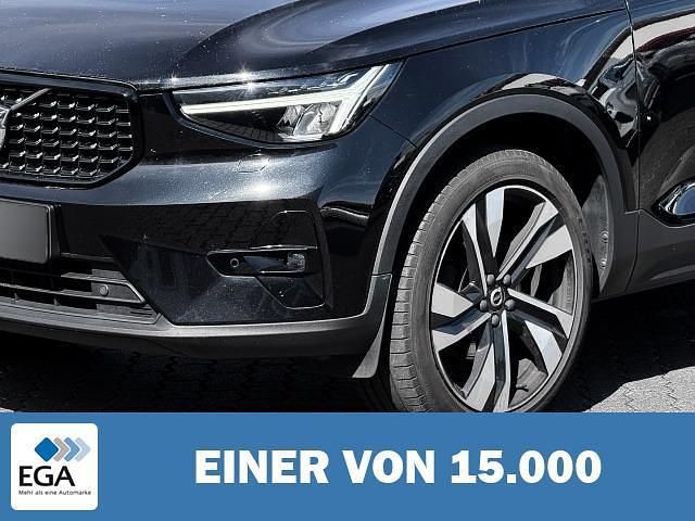 Gebraucht Volvo XC40 Ultimate 197 PS (144 kW) 2022 Schwarz metallic SUV