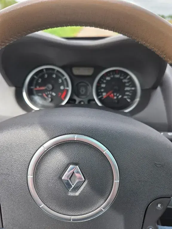 Gebraucht Renault Mégane Cabriolet Avantage 111 PS (81 kW) 2009 Schwarz Cabrio