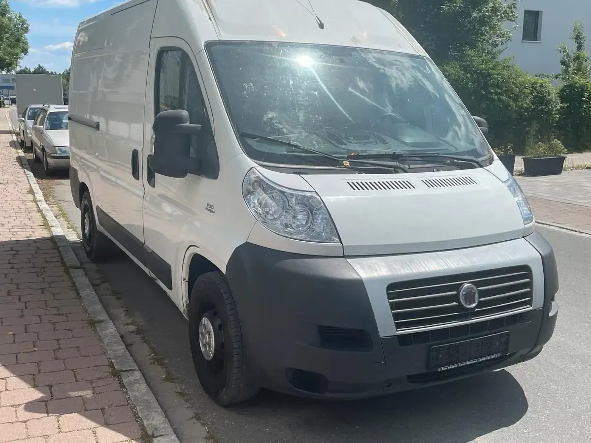 Gebraucht Fiat Ducato 130 PS (95 kW) 2012 Weiß Van