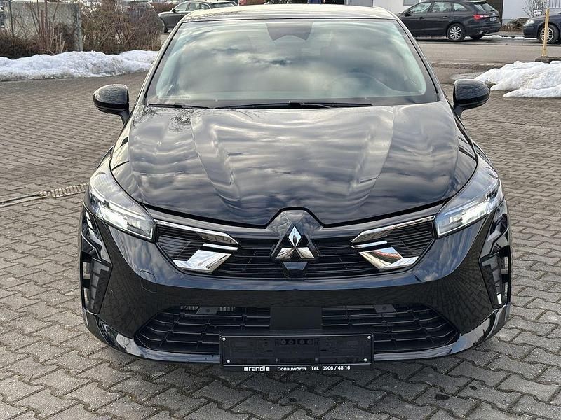 Neu Mitsubishi Colt Plus 91 PS (66 kW) 2026 Schwarz Limousine