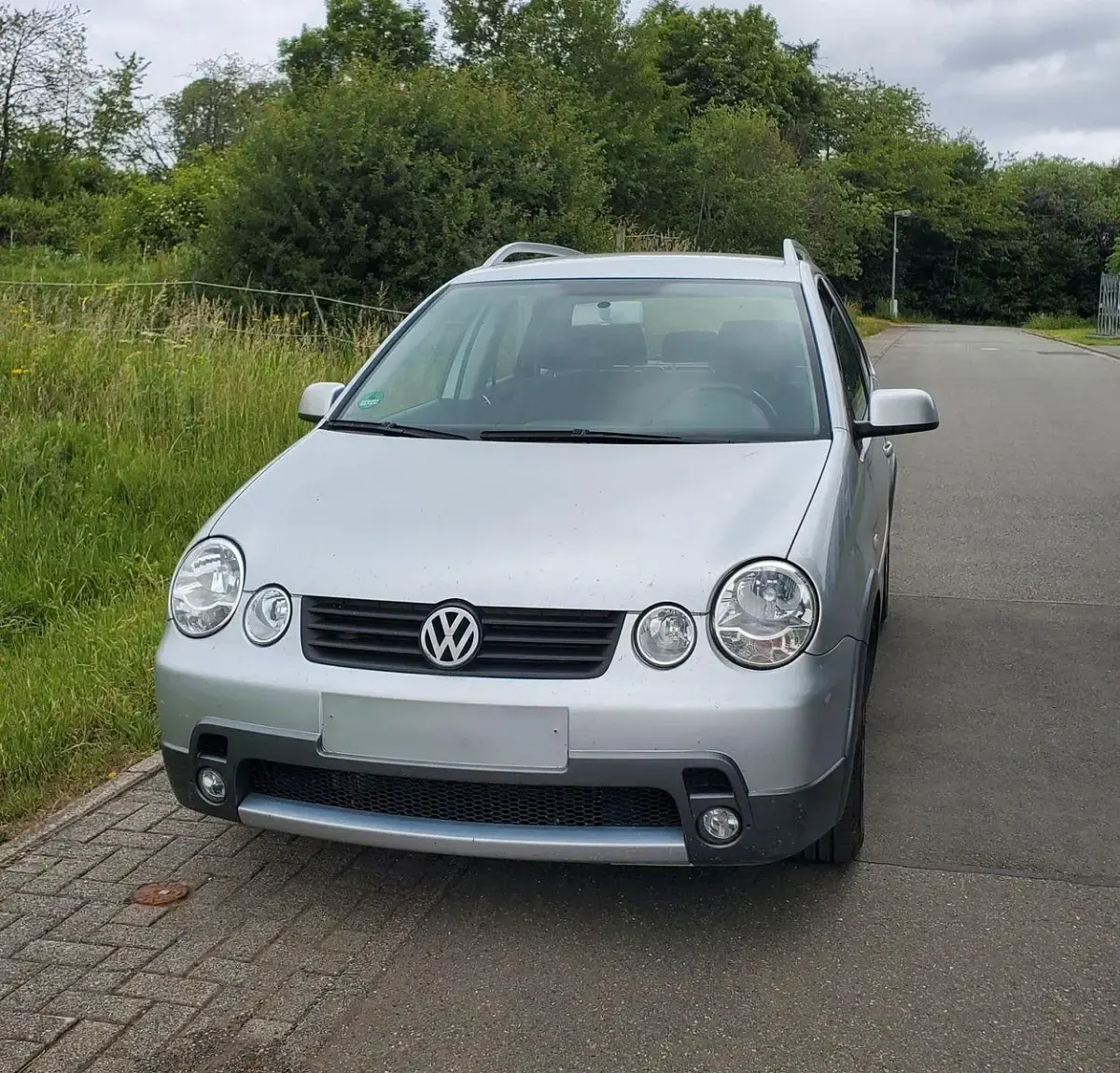 Gebraucht VW Polo 75 PS (55 kW) 2005 Silber Kleinwagen