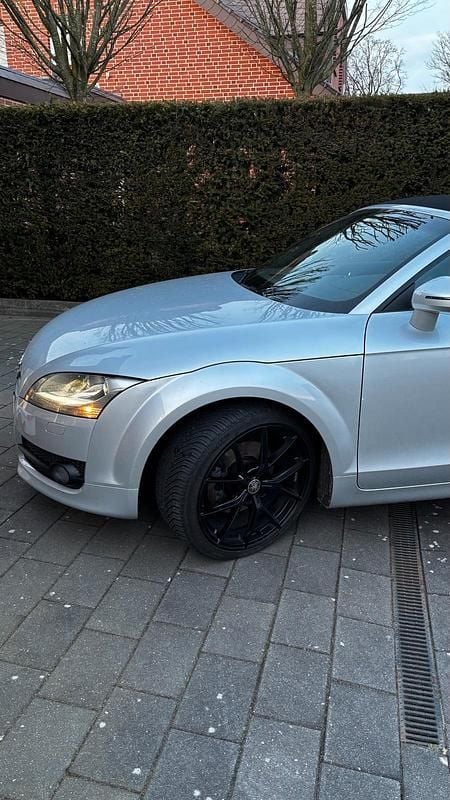 Gebraucht Audi TT Roadster 200 PS (147 kW) 2010 Silber Cabrio