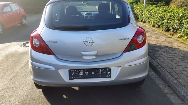 Gebraucht Opel Corsa 60 PS (44 kW) 2009 Silber Kleinwagen
