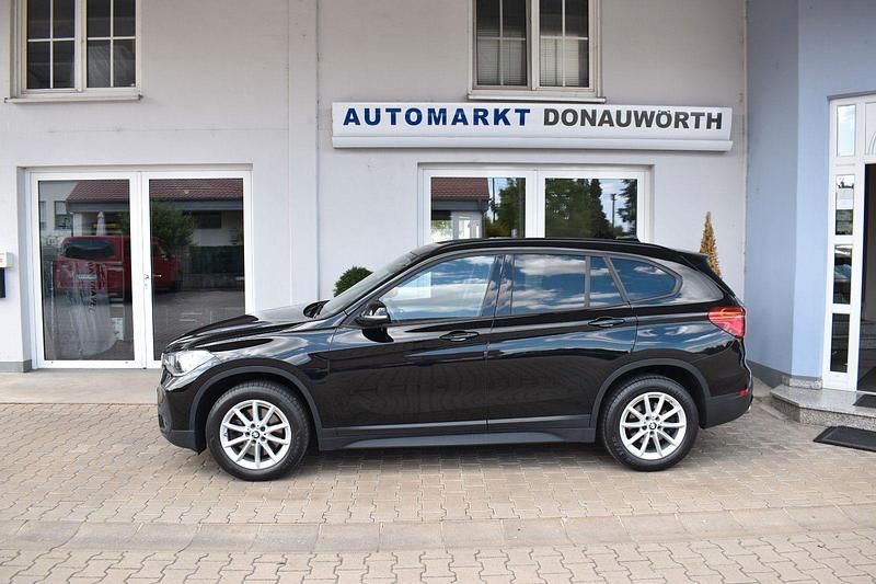Gebraucht BMW X1 Advantage 231 PS (169 kW) 2020 Schwarz SUV