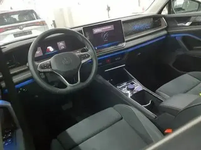 Gebraucht VW Tayron Elegance 204 PS (150 kW) 2025 Schwarz SUV