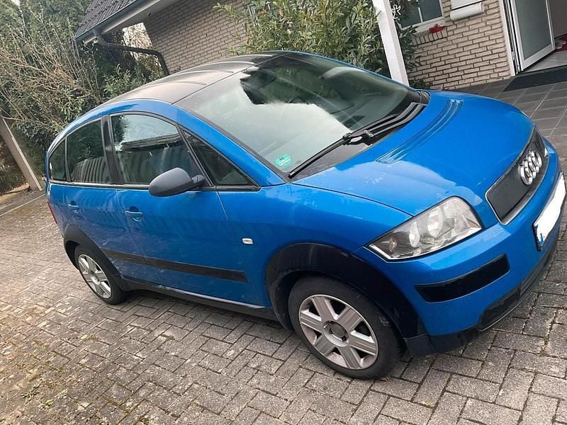 Gebraucht Audi A2 75 PS (55 kW) 2002 Blau Kleinwagen