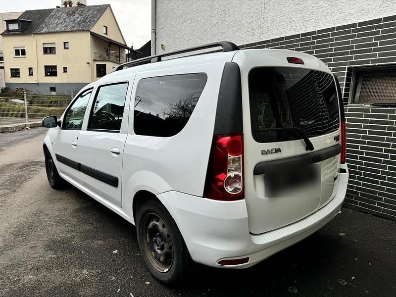 Gebraucht Dacia Logan 105 PS (77 kW) 2009 Weiß Kombi