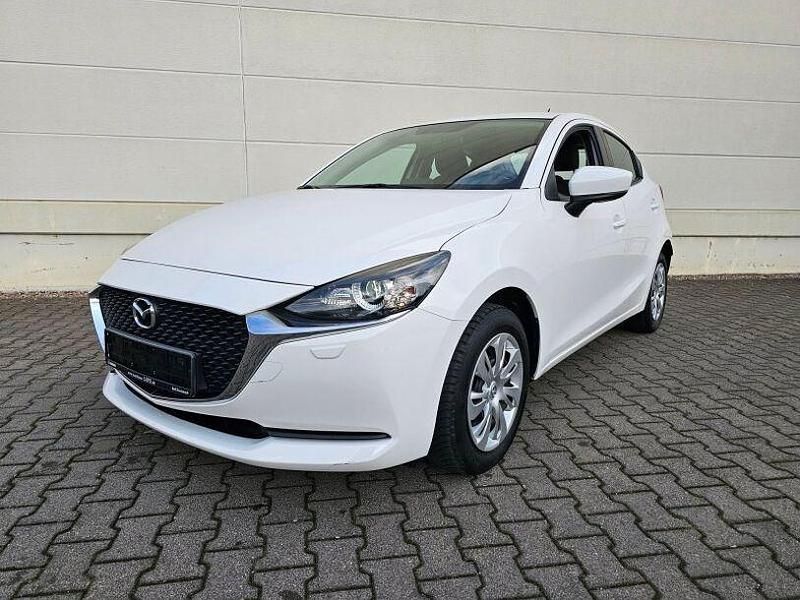 Gebraucht Mazda 2 Center-Line 75 PS (55 kW) 2021 Arctic white Kleinwagen