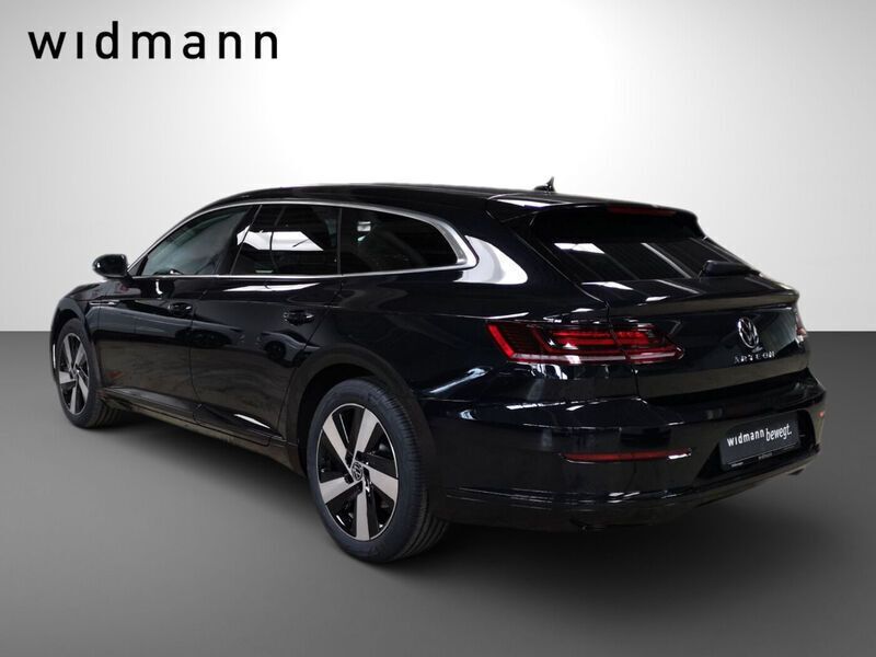 Gebraucht VW Arteon 150 PS (110 kW) 2023 Deep black perleffekt Kombi