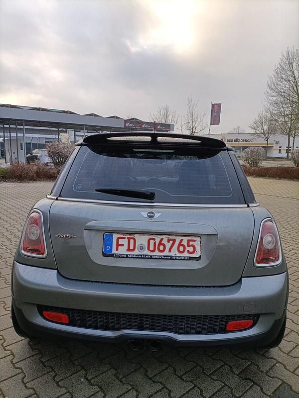 Gebraucht Mini John Cooper Works 200 PS (147 kW) 2009 Grau Kleinwagen
