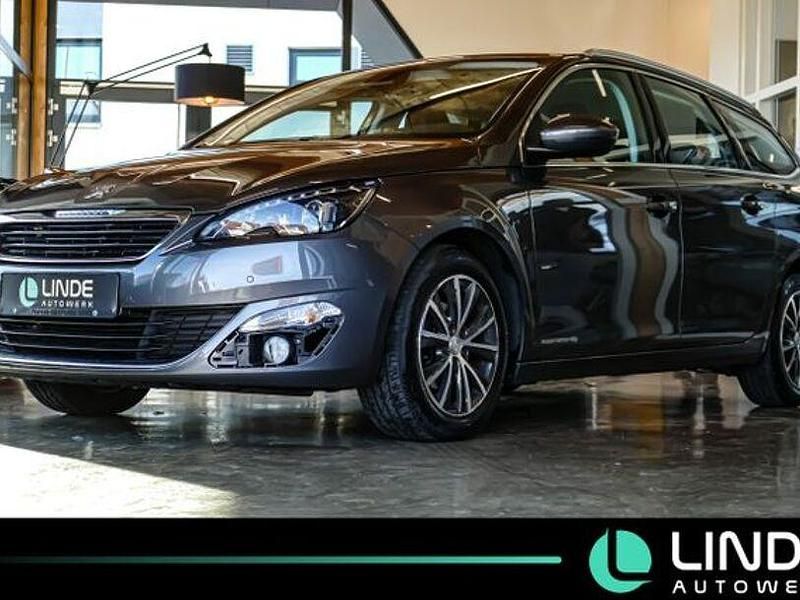 Schwarz Gebraucht 2017 Peugeot 308 Allure Limousine | 6.990 € (Guter Preis) - Bild 1/4