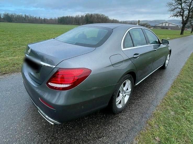 Second-hand Mercedes E200 184 CP (135 kW) 2017 Gri Berlinǎ