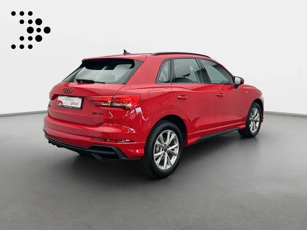 Gebraucht Audi Q3 S-Line 150 PS (110 kW) 2024 Progressivrot metallic SUV