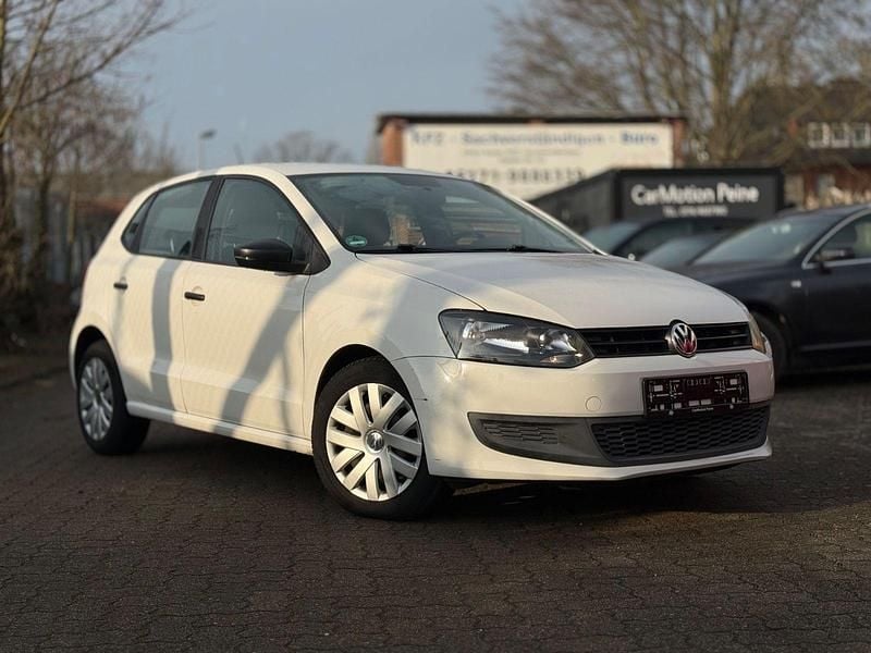 Gebraucht VW Polo Trendline 75 PS (55 kW) 2009 Weiß Limousine