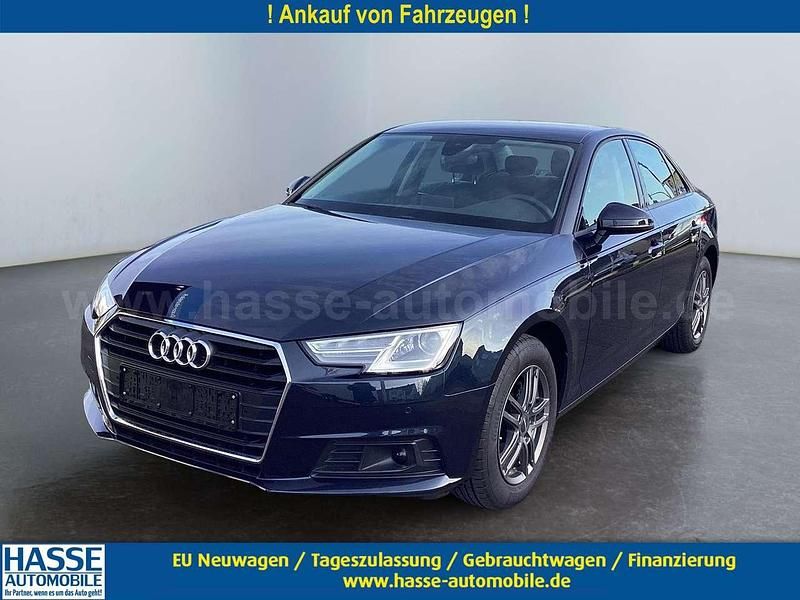 Gebraucht Audi A4 Basis 150 PS (110 kW) 2018 Blau metallic Limousine