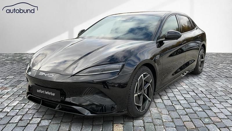 Neu BYD Seal Design 230 kW (313 PS) 2025 Schwarz Limousine