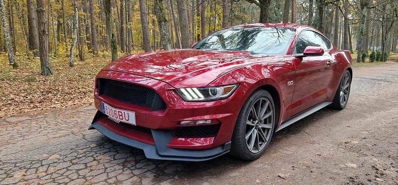 Gebraucht Ford Mustang GT 419 PS (308 kW) 2015 Schwarz