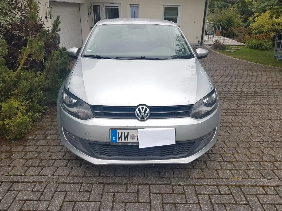 Gebraucht VW Polo Team 105 PS (77 kW) 2010 Silber Kleinwagen