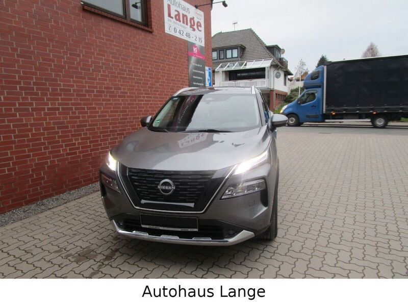 Gun metallic (m) Gebraucht 2023 Nissan X-Trail Tekna SUV | 38.999 € (Fairer Preis) - Bild 1/4