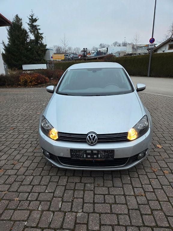 Silber Gebraucht 2009 VW Golf Highline Limousine | 3.450 € (Guter Preis) - Bild 1/4