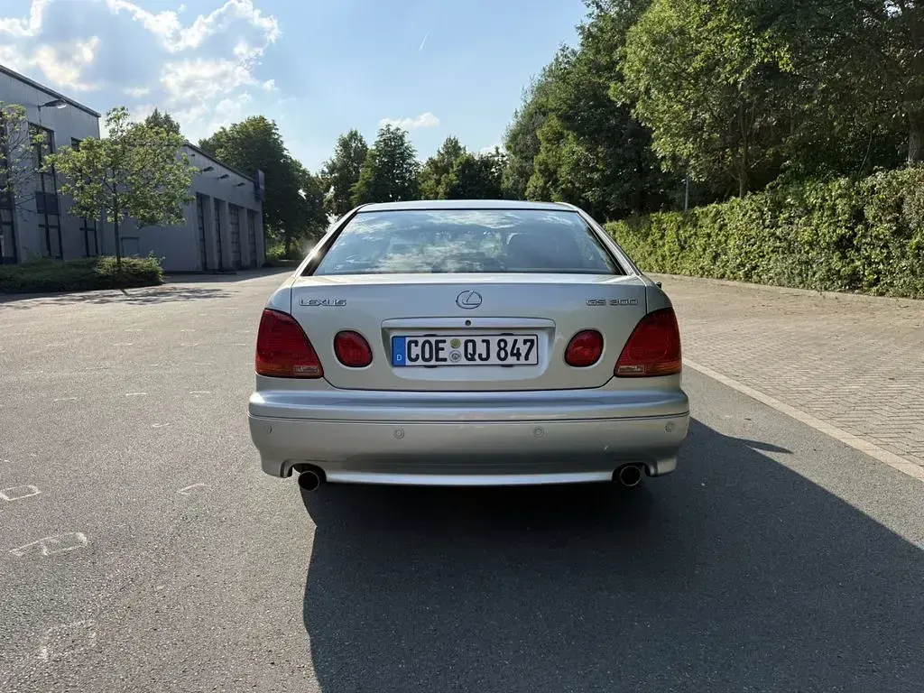 Gebraucht Lexus GS300 219 PS (161 kW) 2001 Silber Limousine