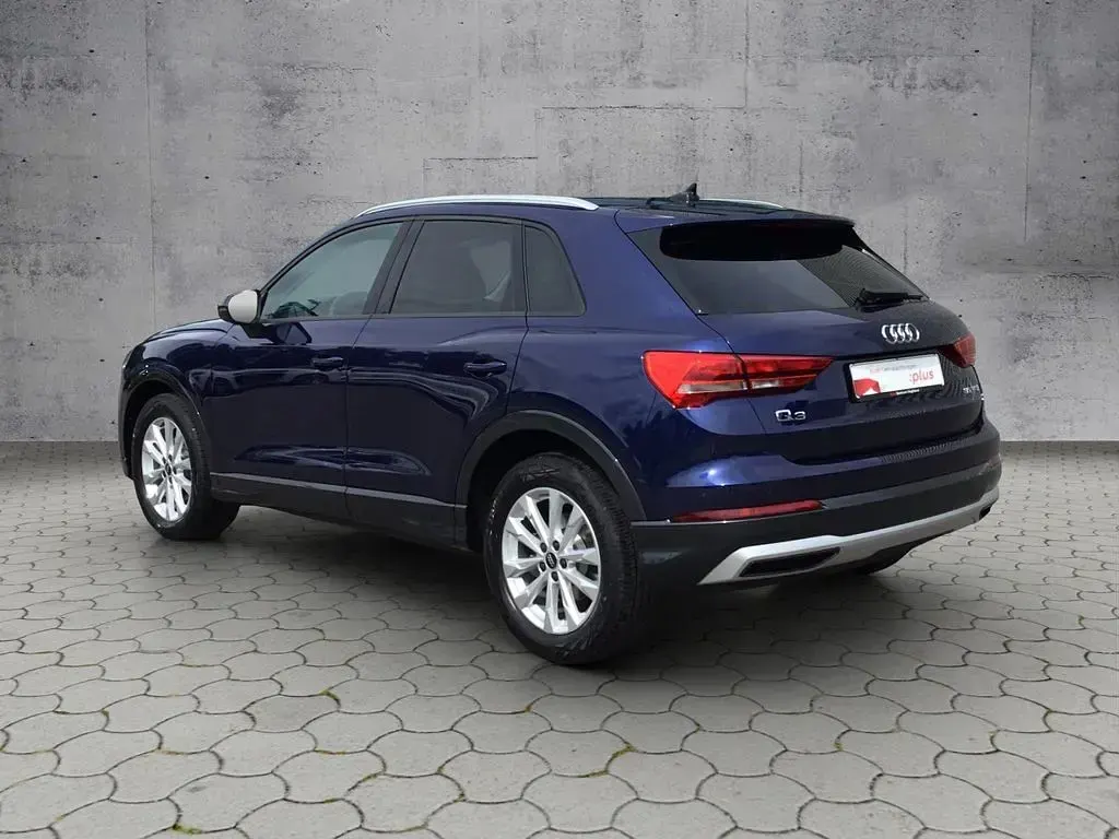 Gebraucht Audi Q3 Advanced Plus 150 PS (110 kW) 2025 Navarrablau metallic SUV