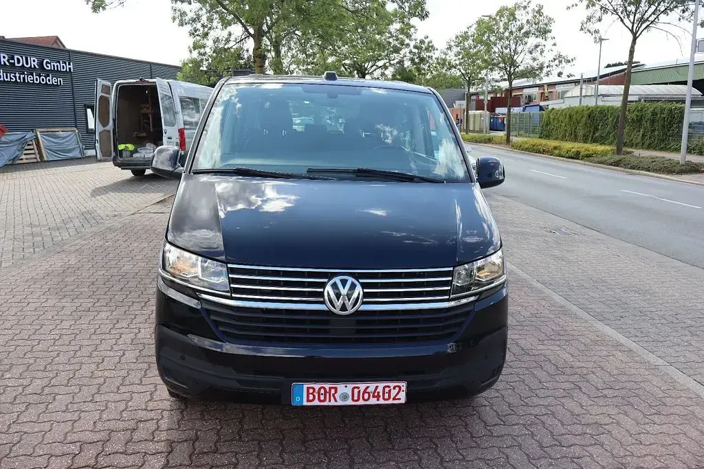 Gebraucht VW Multivan Comfortline 150 PS (110 kW) 2020 Schwarz Van / Kleinbus