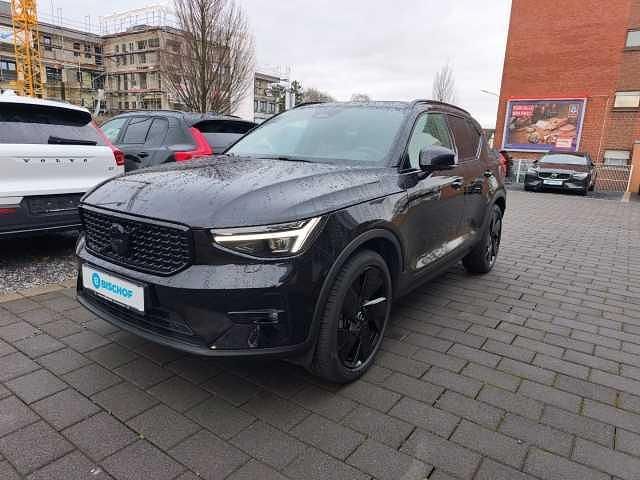 Gebraucht Volvo XC40 120 PS (88 kW) 2025 SUV