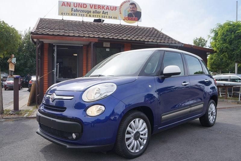 Blau Gebraucht 2014 Fiat 500L Lounge Van / Kleinbus | 4.890 € (Guter Preis) - Bild 1/4