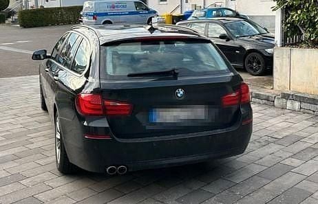 Gebraucht BMW 520 184 PS (135 kW) 2013 Schwarz Kombi