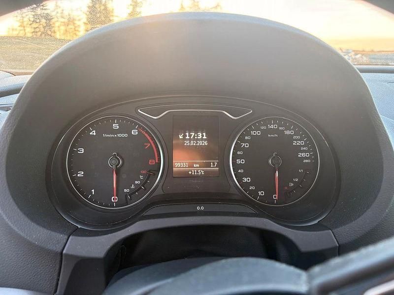 Gebraucht Audi A3 Ambition 125 PS (91 kW) 2015 Grau Limousine