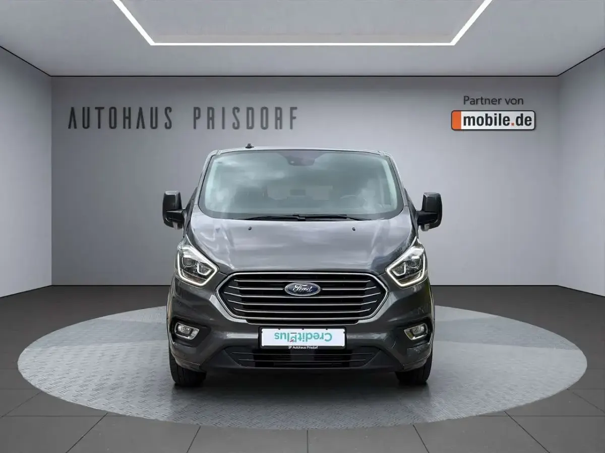 Gebraucht Ford Transit Tourneo 185 PS (136 kW) 2020 Magnetic Van / Kleinbus
